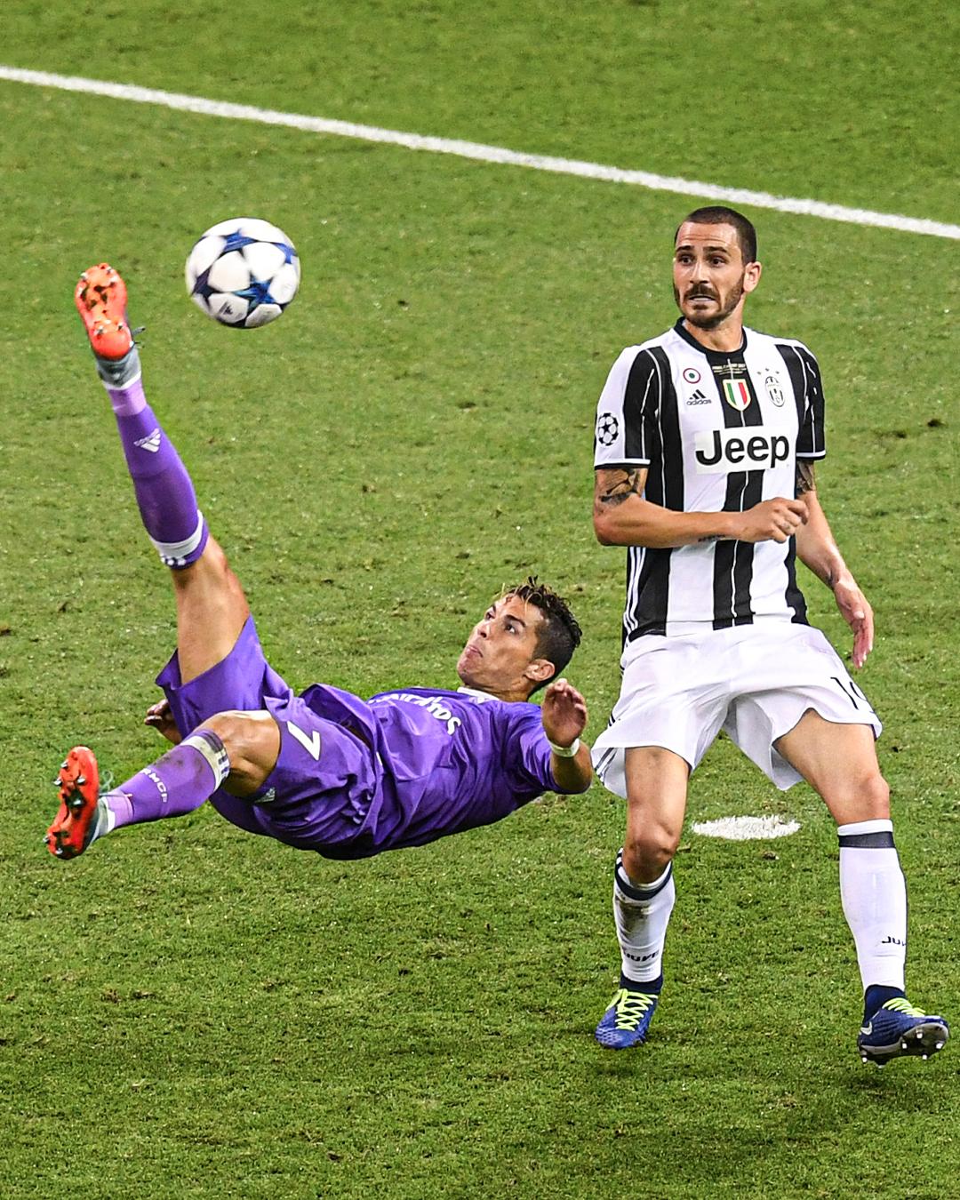 马特乌斯：我和马拉多纳就像梅西和C罗，但我们场外相处更多（马特乌斯：我与马拉多纳如梅罗之争，私下往来更频繁）