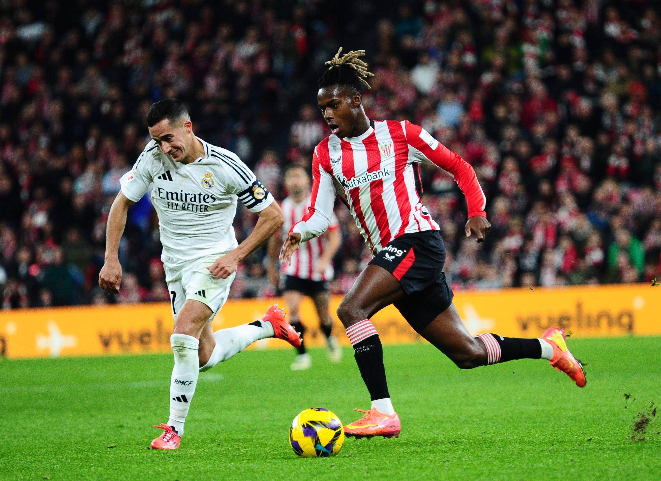 点射得分，凯文-迪克斯成为历史首位在德甲进球的印尼球员（凯文-迪克斯点球破门，成德甲史上首位进球的印尼球员）