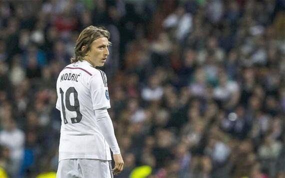 记者谈孙兴慜：他从未失去谦逊，是热刺的传奇人物（记者评孙兴慜：始终谦逊，已成热刺传奇）