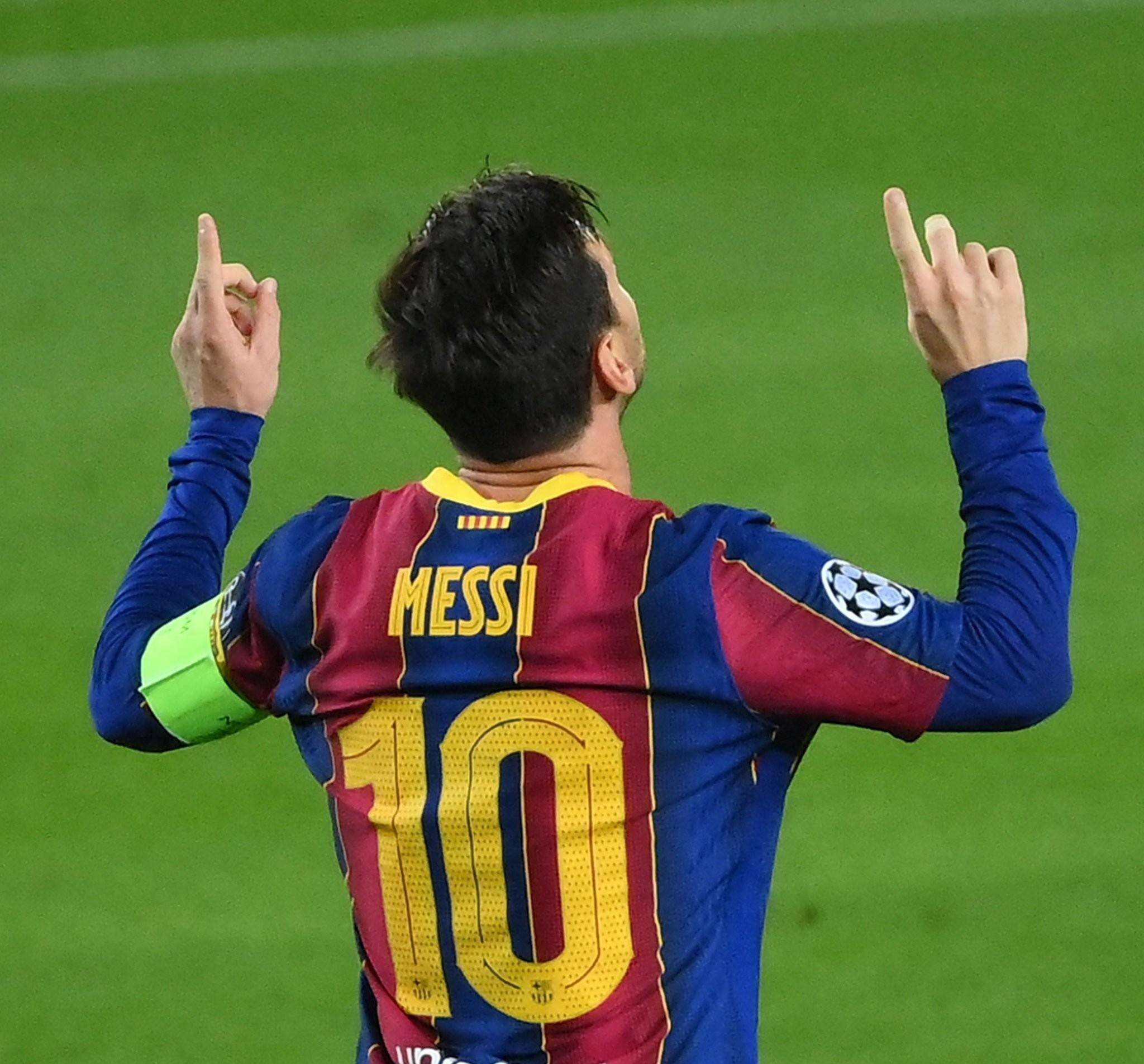 迪马济奥：罗马无法满足狼队对法比奥-席尔瓦的要价（迪马济奥：罗马无力匹配狼队对法比奥-席尔瓦的标价）