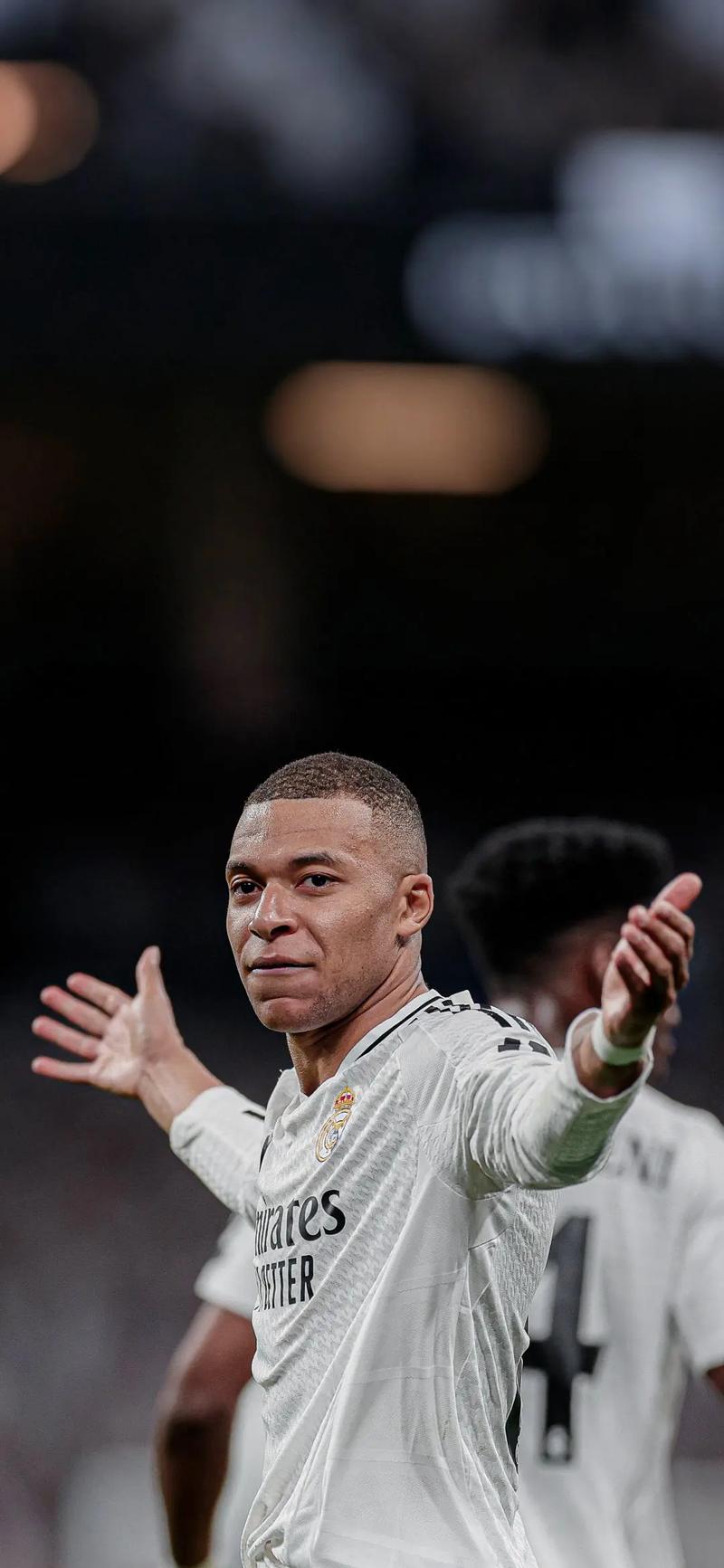 詹卢卡-曼奇尼：意大利渴望参加世界杯，每个人都会全力以赴（詹卢卡-曼奇尼：意大利盼征战世界杯，众将必全力以赴）